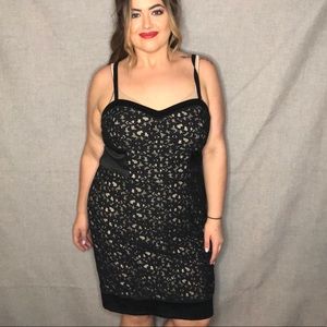 Torrid lace dress